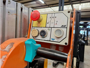 Pystymastonostin JLG Toucan Duo: kuva Pystymastonostin JLG Toucan Duo