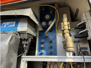 Puhtaanpitoauto Mercedes-Benz Vario 614D TV Inspektionsanl RCA RAUSCH ELKA 600: kuva Puhtaanpitoauto Mercedes-Benz Vario 614D TV Inspektionsanl RCA RAUSCH ELKA 600