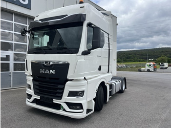 Vetopöytäauto MAN TGX 18.510