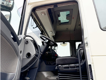 Lava-kuorma-auto DAF XF 410 FA 4x2 XF 410 FA 4x2, Fahrschule, 2x AHK, 6 Sitze: kuva Lava-kuorma-auto DAF XF 410 FA 4x2 XF 410 FA 4x2, Fahrschule, 2x AHK, 6 Sitze