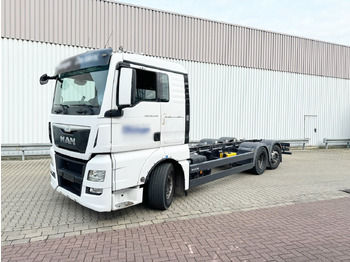 Kuorma-auto alusta MAN TGX 26.440
