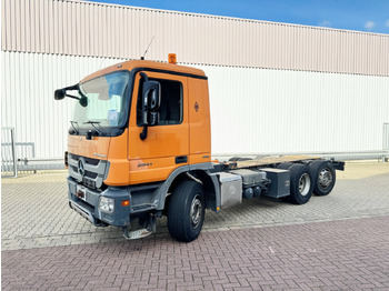 Kuorma-auto alusta MERCEDES-BENZ Actros 2541
