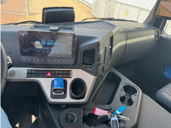 Uusi Kuorma-auto alusta Mercedes-Benz Arocs 2053 A 4x4 Arocs 2053 A 4x4, Grounder, MirrorCam, Multimedia Cockpit, Navi: kuva Uusi Kuorma-auto alusta Mercedes-Benz Arocs 2053 A 4x4 Arocs 2053 A 4x4, Grounder, MirrorCam, Multimedia Cockpit, Navi