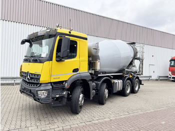 Betoniauto LIEBHERR