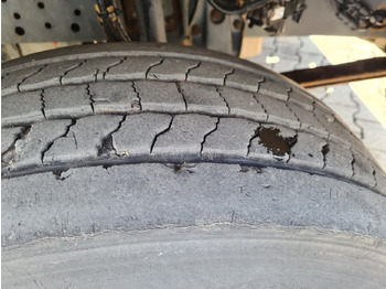 Koukkulava kuorma-auto Mercedes-Benz Atego 815 K 4x2 Atego 815 K 4x2: kuva Koukkulava kuorma-auto Mercedes-Benz Atego 815 K 4x2 Atego 815 K 4x2