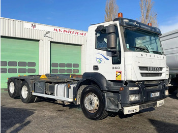 Nosturiauto IVECO Stralis