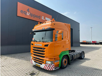 Vetopöytäauto SCANIA R 450