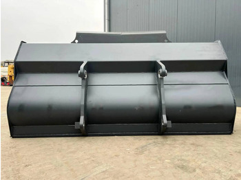 Uusi Kauha - Rakennuskoneet Volvo ISO / Lundberg - Volvo L120H: kuva Uusi Kauha - Rakennuskoneet Volvo ISO / Lundberg - Volvo L120H Uusi Kauha - Rakennuskoneet Volvo ISO / Lundberg - Volvo L120H: kuva Uusi Kauha - Rakennuskoneet Volvo ISO / Lundberg - Volvo L120H