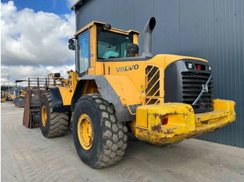 Pyöräkuormaaja Volvo L120F: kuva Pyöräkuormaaja Volvo L120F