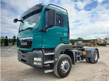 Vetopöytäauto MAN TGS 18.440