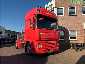 Vetopöytäauto DAF XF 105 460