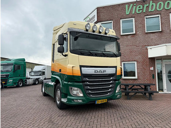 Vetopöytäauto DAF XF 460
