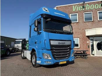 Vetopöytäauto DAF XF 460