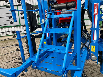 Leasing Carré PRAIRIAL GRÜNLANDSTRIEGEL Carré PRAIRIAL GRÜNLANDSTRIEGEL: kuva Leasing Carré PRAIRIAL GRÜNLANDSTRIEGEL Carré PRAIRIAL GRÜNLANDSTRIEGEL