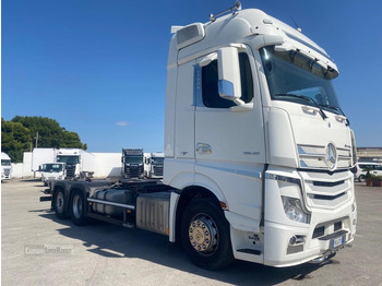 Kuorma-auto alusta MERCEDES-BENZ Actros 2545
