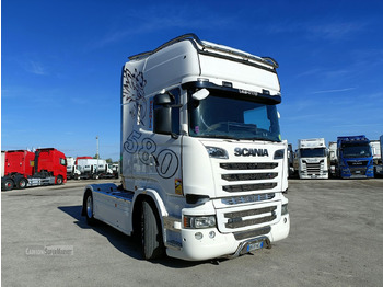 Vetopöytäauto SCANIA R 580
