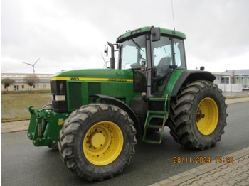 Traktori JOHN DEERE 7710