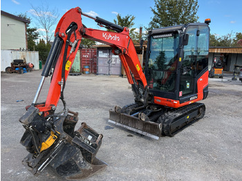 Kaivuri KUBOTA KX027-4