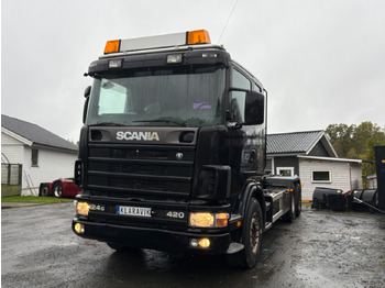 Koukkulava kuorma-auto SCANIA 124G 420