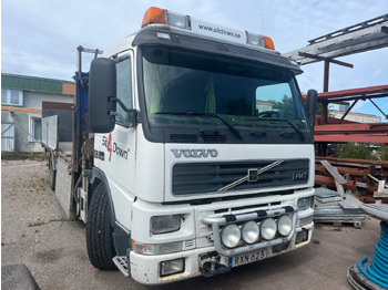 Nosturiauto VOLVO FM7