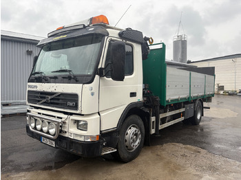 Nosturiauto VOLVO FM7