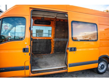 Pakettiauto Renault MASTER 2.5 DCI: kuva Pakettiauto Renault MASTER 2.5 DCI Pakettiauto Renault MASTER 2.5 DCI: kuva Pakettiauto Renault MASTER 2.5 DCI