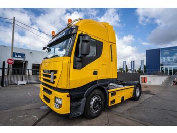 Vetopöytäauto IVECO Stralis 450