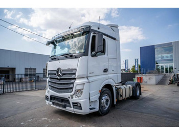 Vetopöytäauto MERCEDES-BENZ Actros 1845