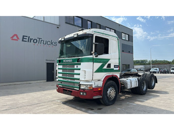 Vetopöytäauto SCANIA 124
