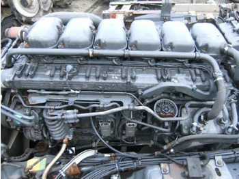Moottori SCANIA P