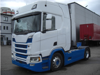 Vetopöytäauto SCANIA R 500