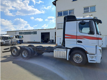 Kuorma-auto alusta MERCEDES-BENZ Actros 2553