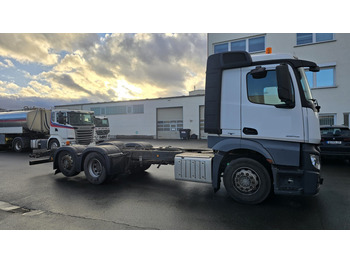 Kuorma-auto alusta MERCEDES-BENZ Actros 2642