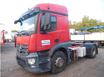 Vetopöytäauto MERCEDES-BENZ Actros 1843