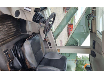 Kurottaja Claas Ranger 975: kuva Kurottaja Claas Ranger 975 Kurottaja Claas Ranger 975: kuva Kurottaja Claas Ranger 975