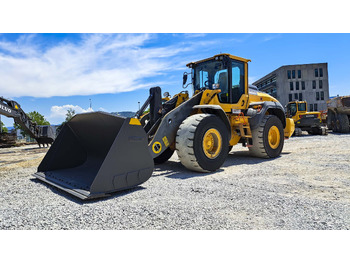 Pyöräkuormaaja VOLVO L120H