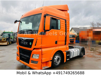 Vetopöytäauto MAN TGX 18.440