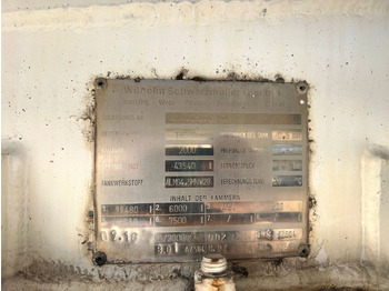 Säiliöpuoliperävaunu Schwarzmüller TS 3/E ADR, 6 Kammern Treibstoff Fuel: kuva Säiliöpuoliperävaunu Schwarzmüller TS 3/E ADR, 6 Kammern Treibstoff Fuel