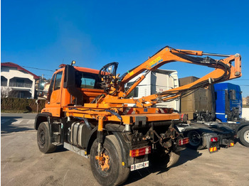 Kuorma-auto UNIMOG U500