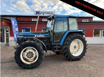 Traktori NEW HOLLAND