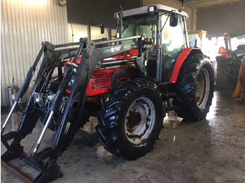 Traktori MASSEY FERGUSON