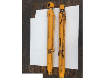 Hydraulisylinteri JCB