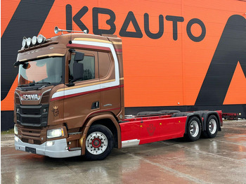 Kuorma-auto alusta SCANIA R 730