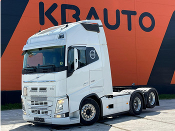 Vetopöytäauto VOLVO FH 500