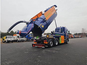 Puhtaanpitoauto SCANIA