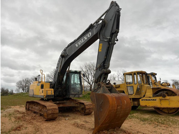 Telakaivukone VOLVO EC220DL