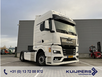 Vetopöytäauto MAN TGX 18.470