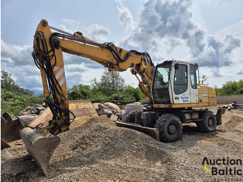 Pyöräalustainen kaivinkone LIEBHERR A 316