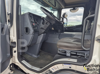 Kuorma-auto alusta Scania P 450: kuva Kuorma-auto alusta Scania P 450