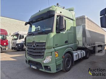 Vetopöytäauto MERCEDES-BENZ Actros 1845